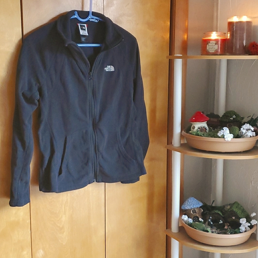 Black the North Face zip sweater
